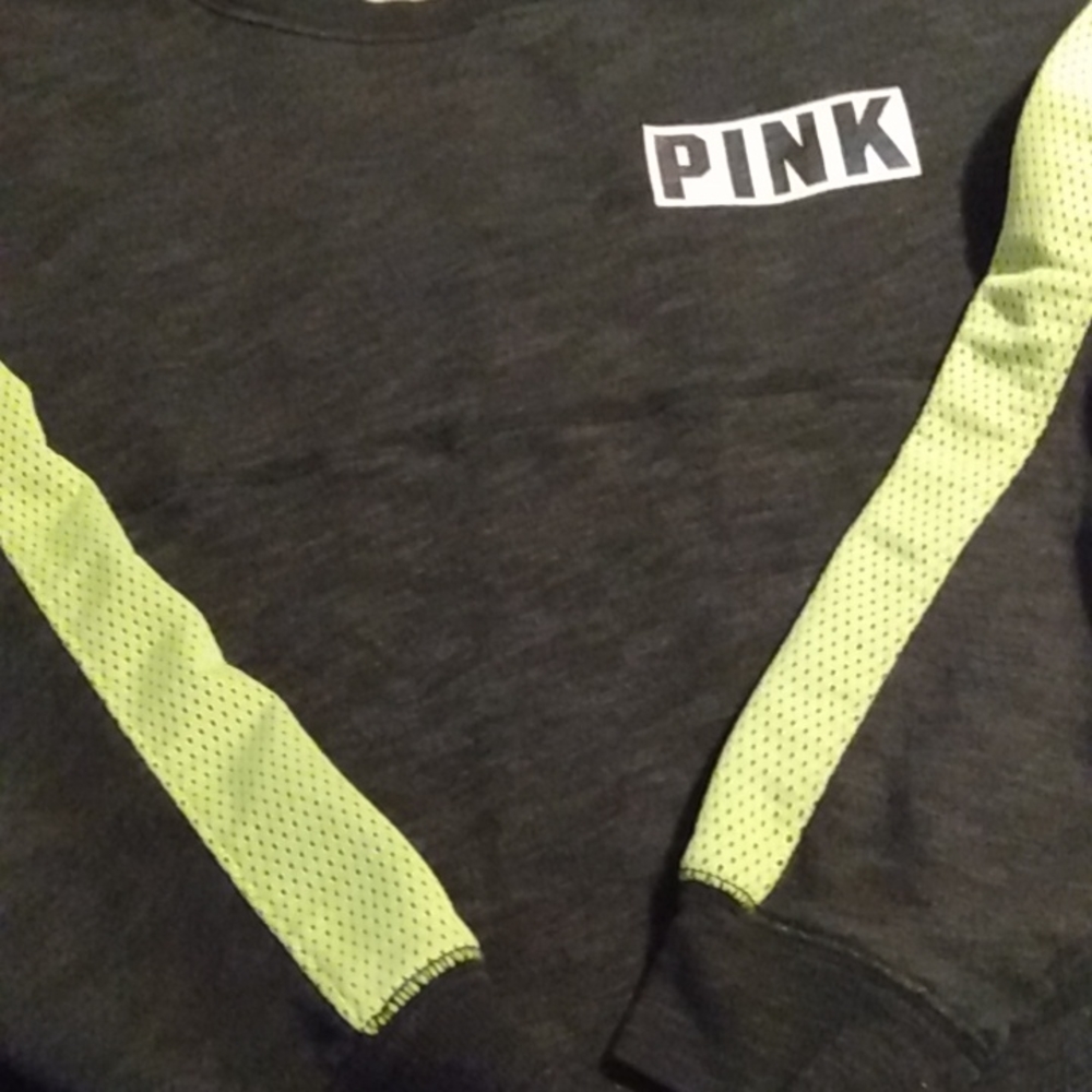 Pink pullover sweatshirt - Picture 2 of 6